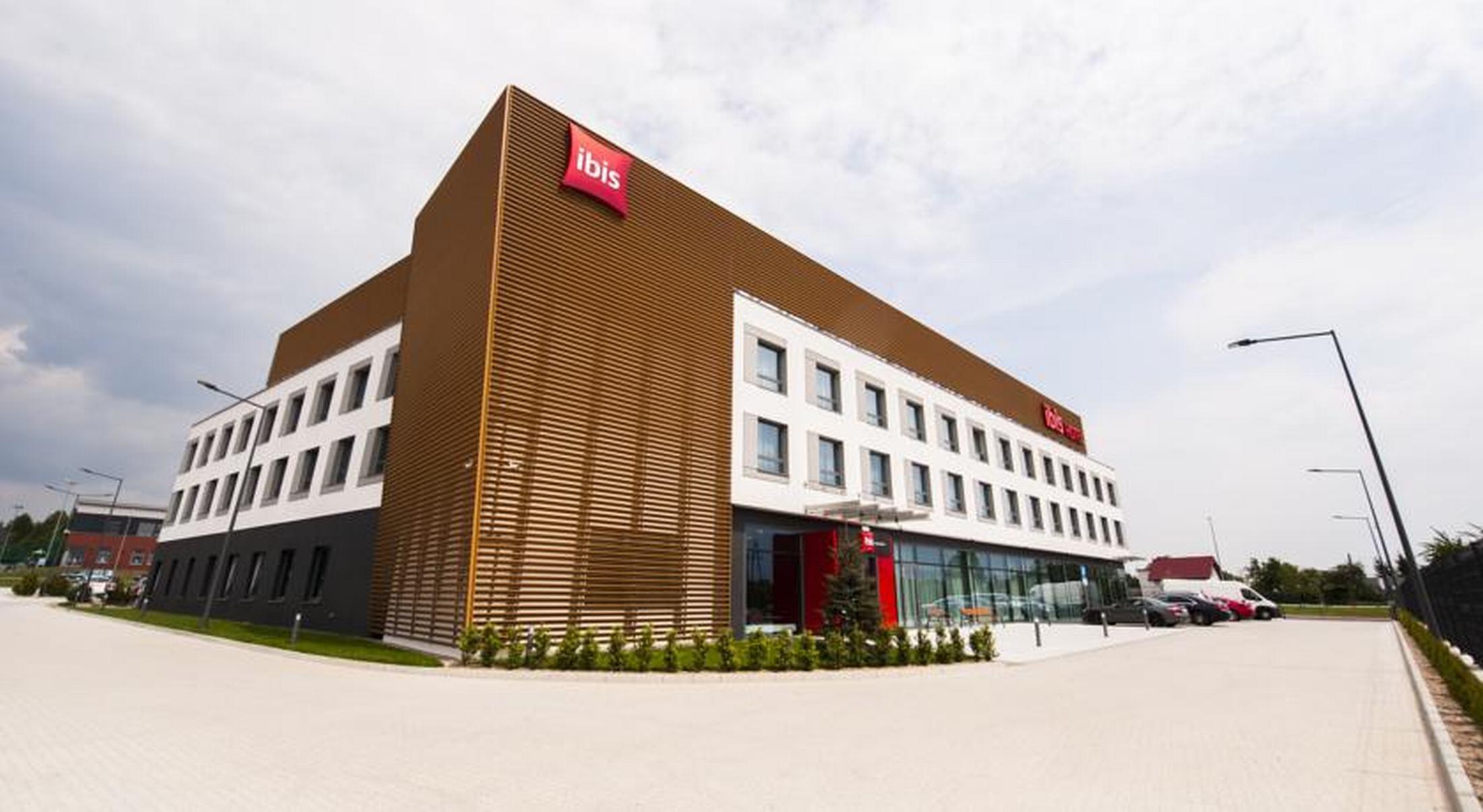 Ibis Poznan Polnoc Otel Suchy Las Dış mekan fotoğraf